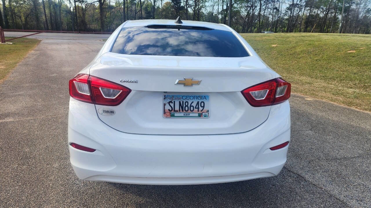 Used 2018 Chevrolet Cruze LS FWD image 6