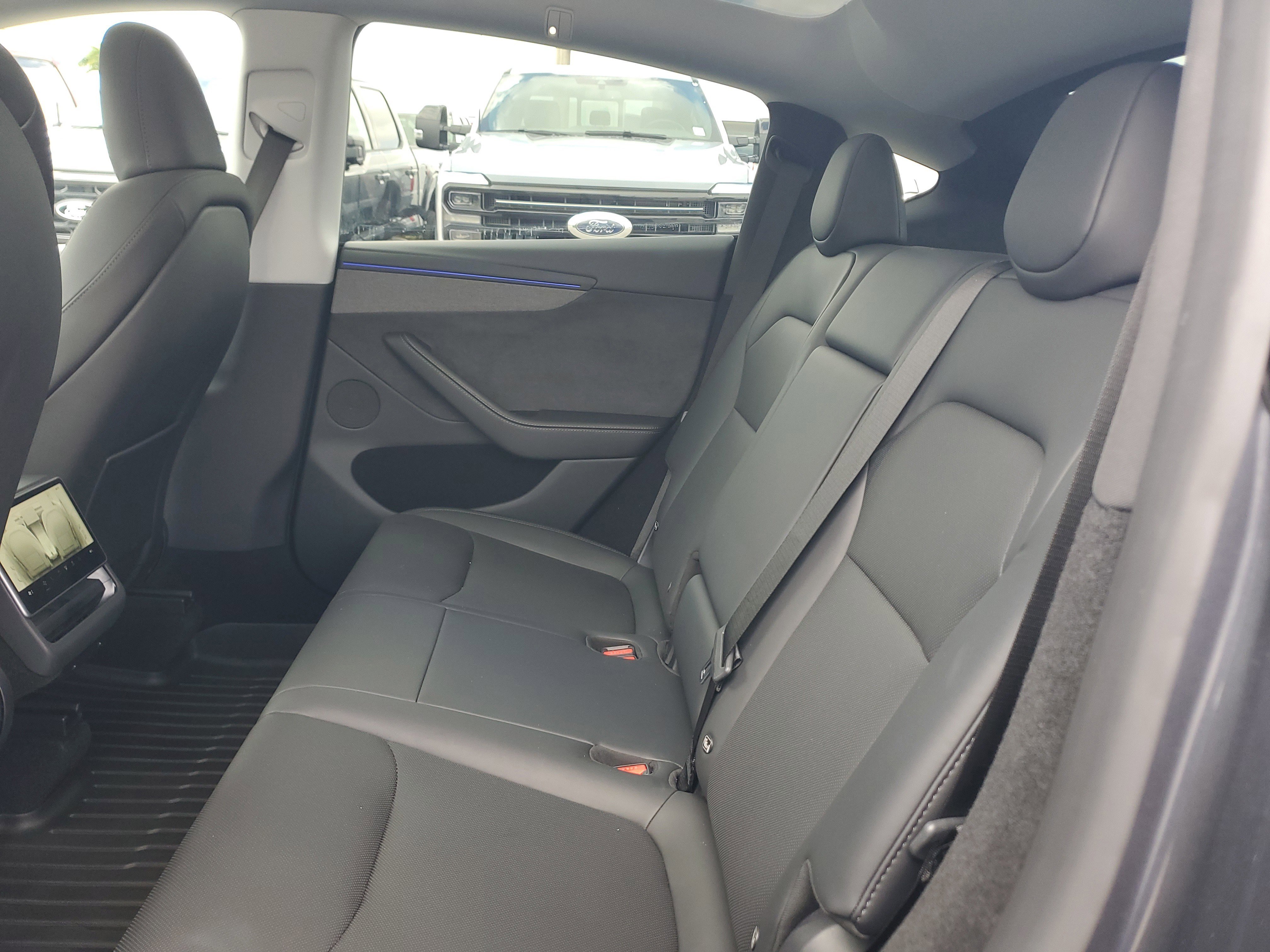 Used 2026 Tesla Model Y Long Range AWD/4WD image 15