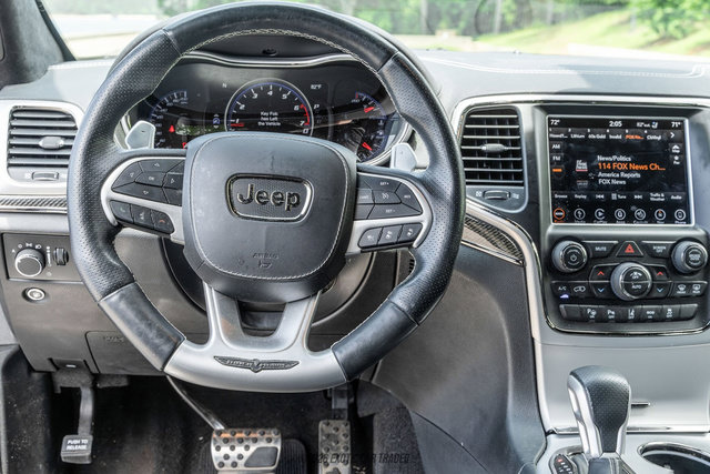 Used 2018 Jeep Grand Cherokee Trackhawk AWD/4WD image 40