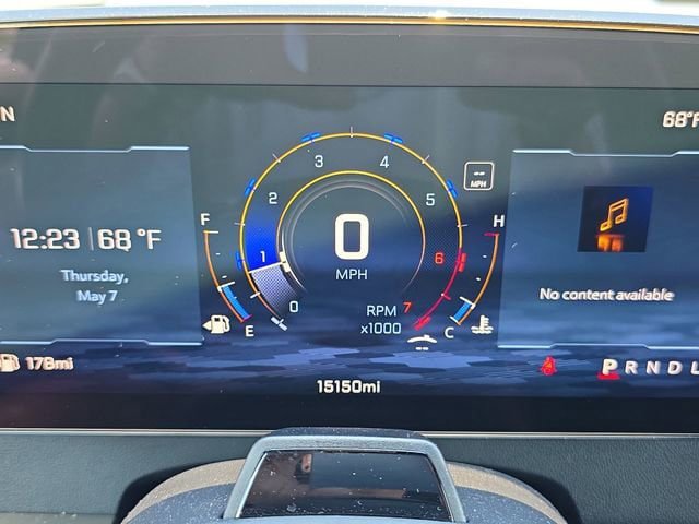 Used 2026 Chevrolet Traverse LT w/ Enhanced Driving Package FWD image 22