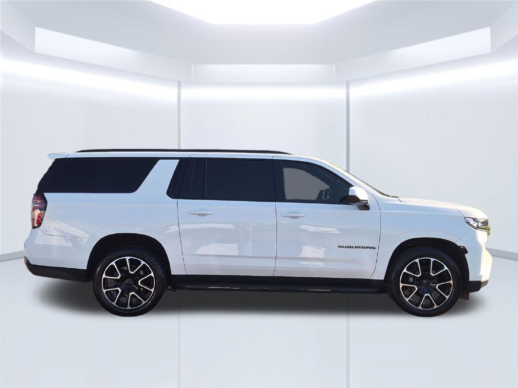 Used 2021 Chevrolet Suburban RST AWD/4WD image 7