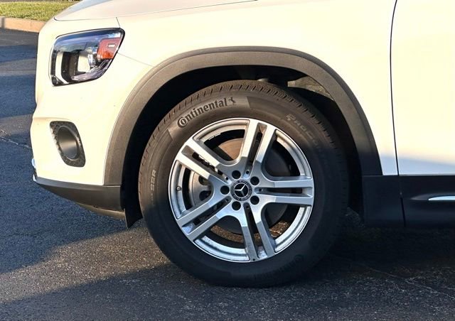 Used 2022 Mercedes-Benz GLB 250 4MATIC image 8