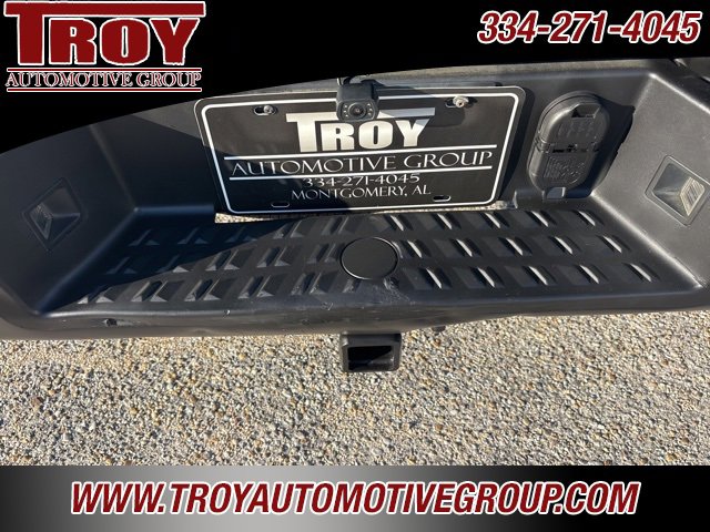 Used 2017 Nissan Titan S image 16