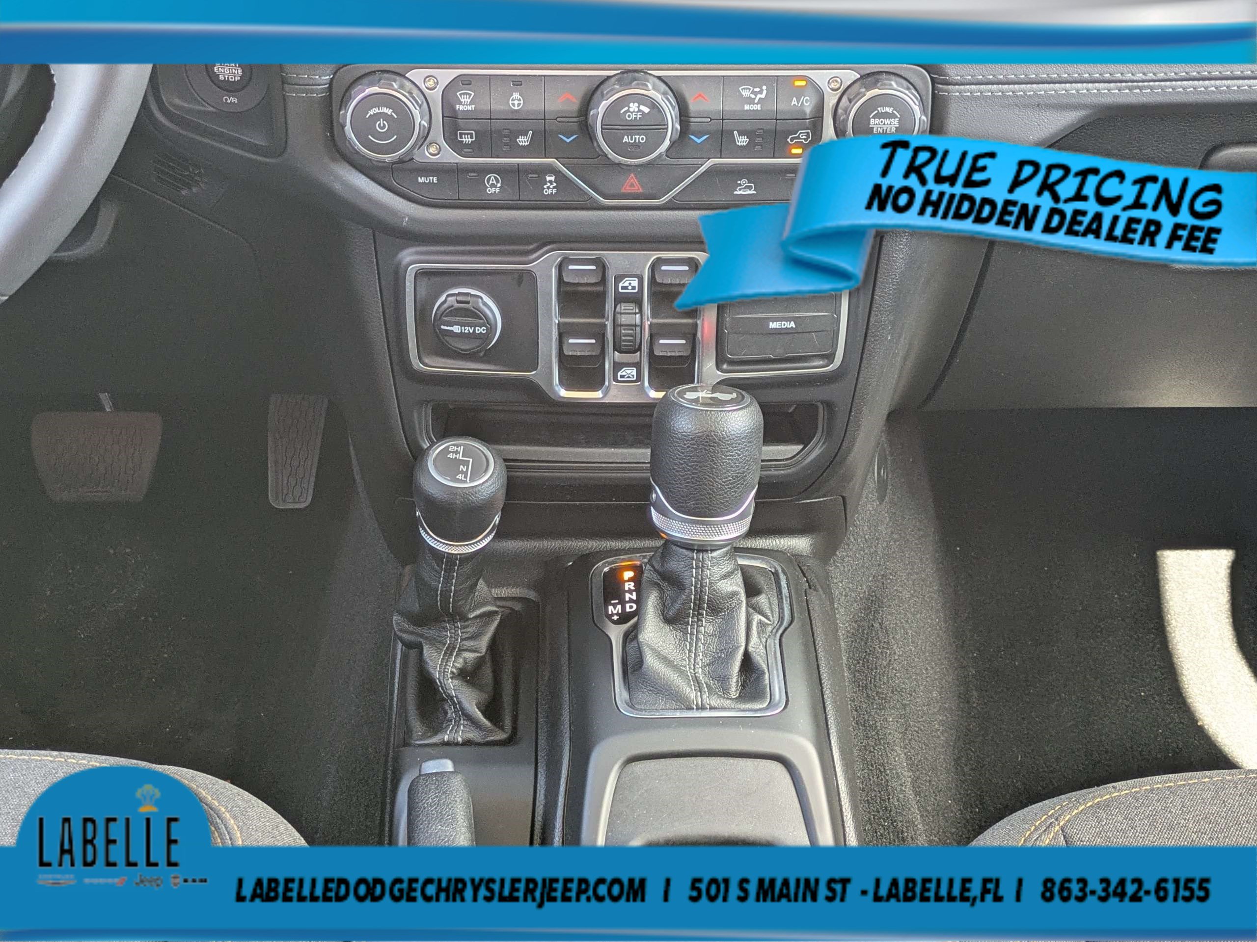 Used 2026 Jeep Wrangler Unlimited Sahara AWD/4WD image 15
