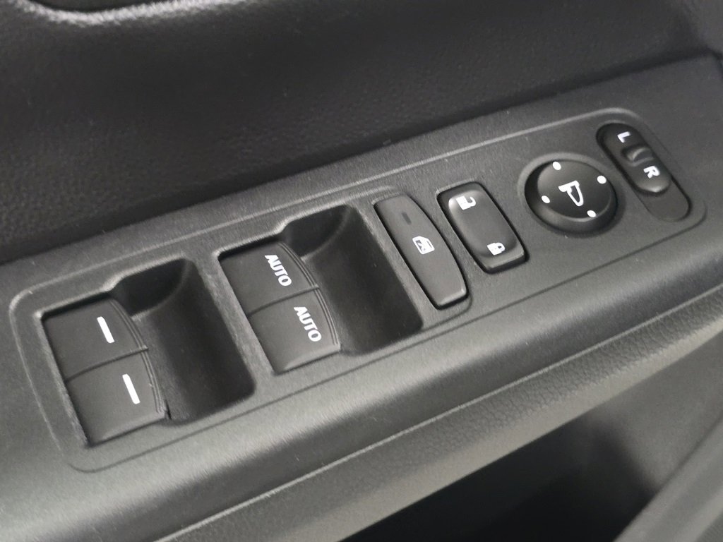 Used 2023 Honda CR-V EX image 26