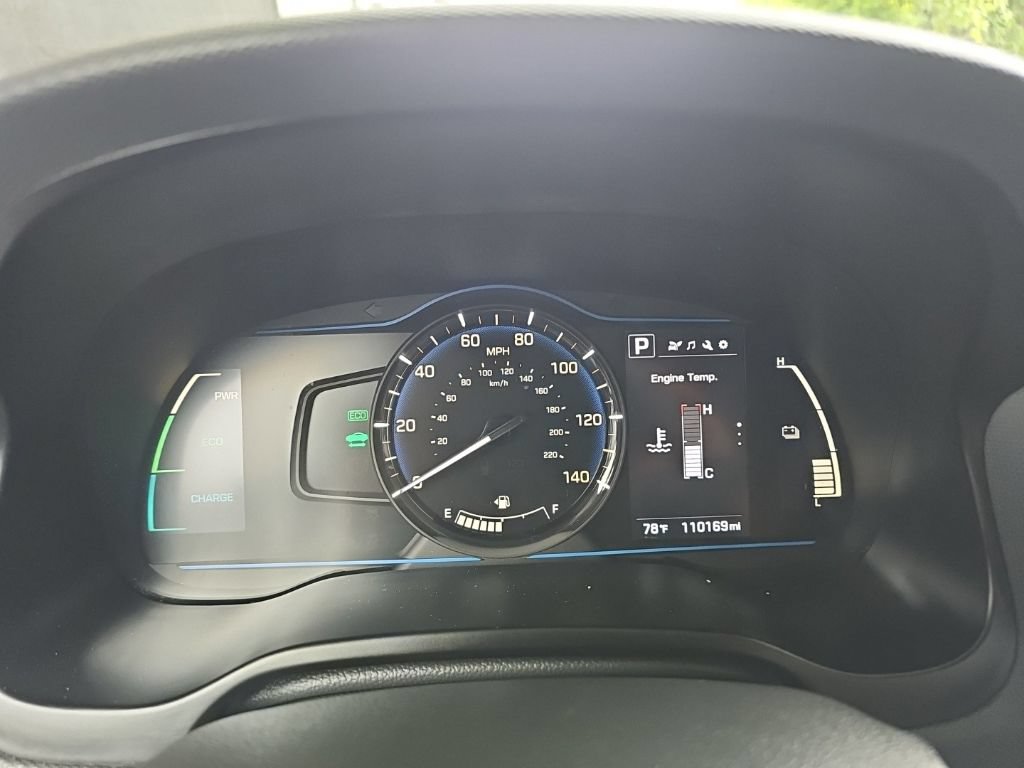 Used 2019 Hyundai Ioniq Blue FWD image 19