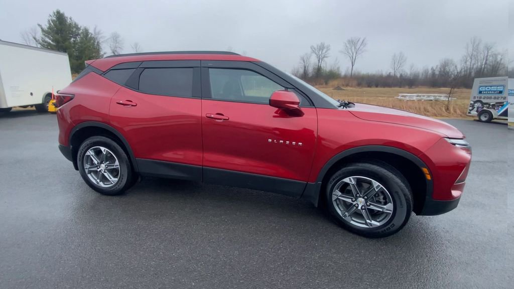Used 2024 Chevrolet Blazer LT w/ Convenience Package image 9