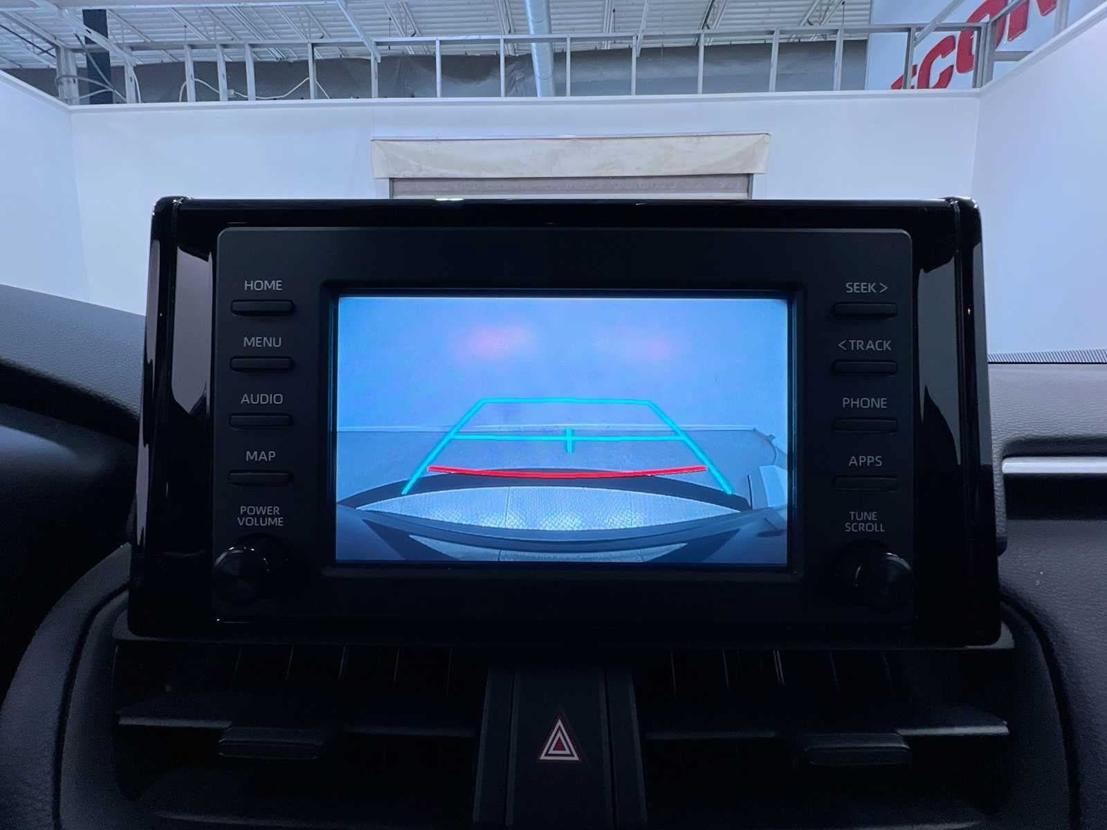 Used 2019 Toyota RAV4 LE w/ Carpet Mat Package FWD image 27