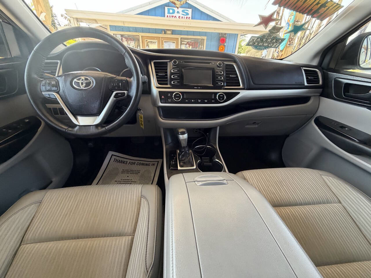 Used 2015 Toyota Highlander Plus image 25