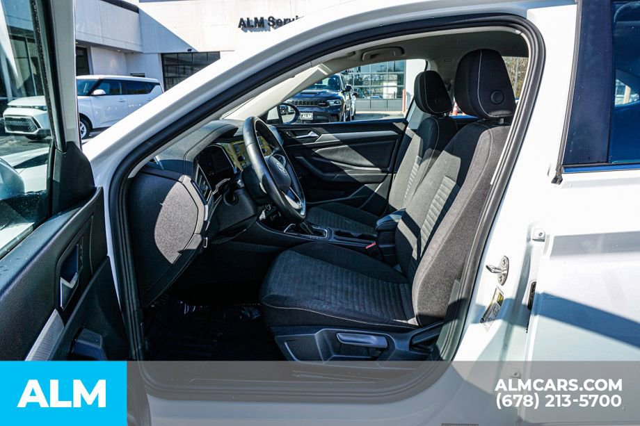 Used 2024 Volkswagen Jetta S image 19