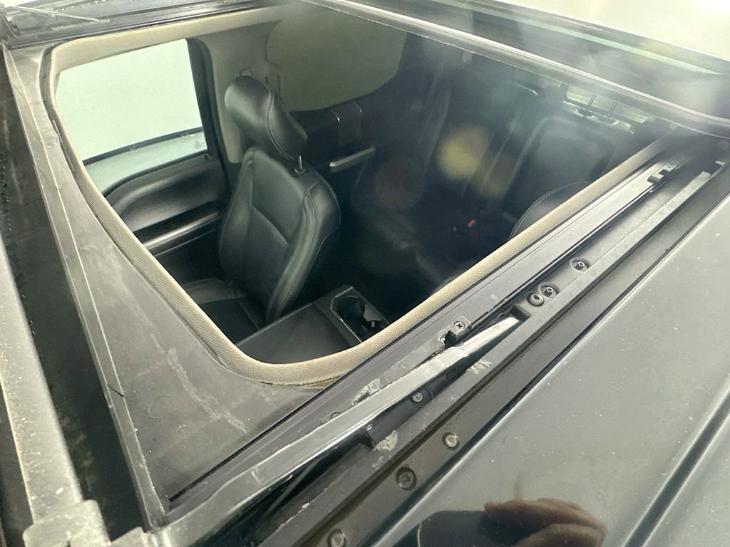 Used 2017 Ford F150 Lariat image 26