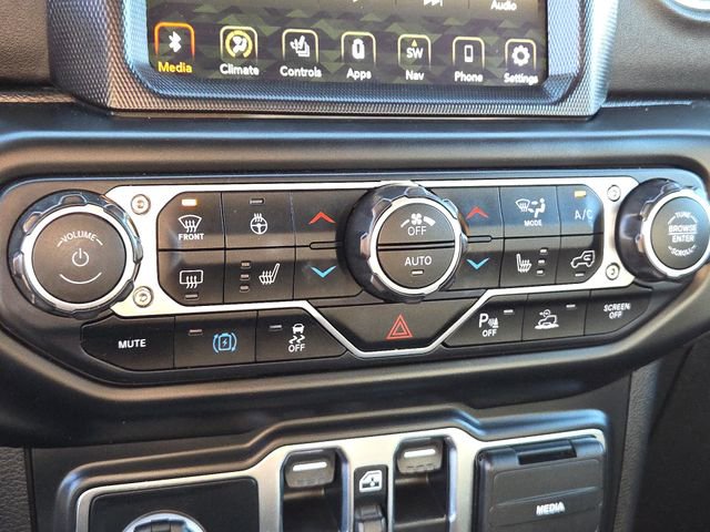 Used 2021 Jeep Wrangler Unlimited Sahara w/ Cold Weather Group image 21