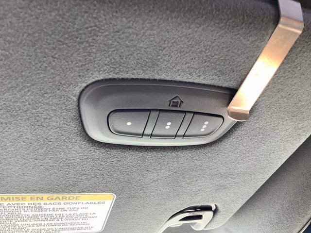 Used 2024 Jeep Grand Wagoneer Series III w/ Flexible Seating Group image 21