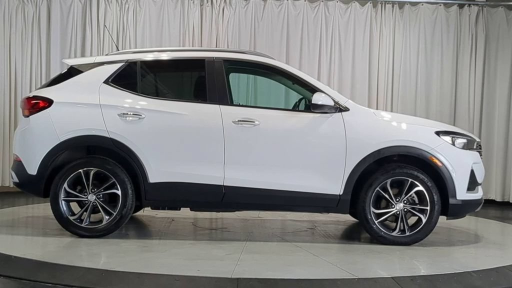 Used 2023 Buick Encore GX Select AWD/4WD image 11