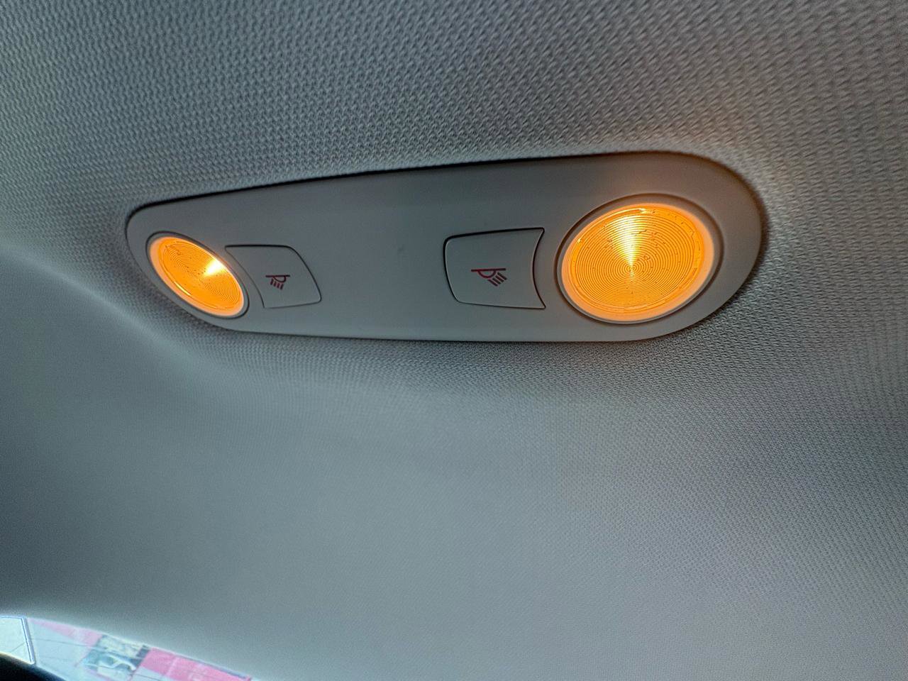 Used 2015 Audi A4 2.0T Premium image 34