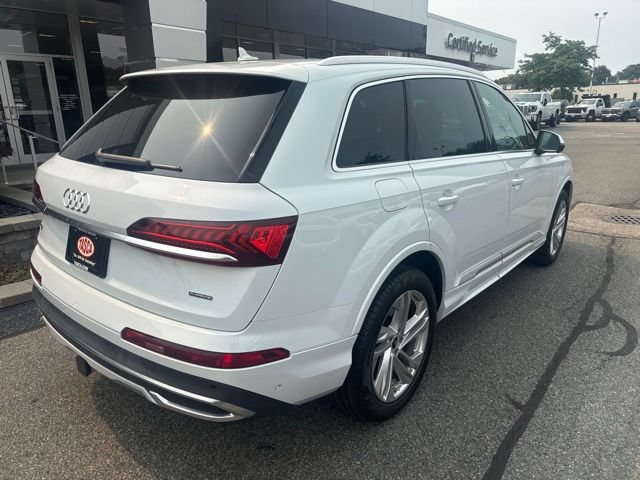Used 2023 Audi Q7 3.0T Premium Plus AWD/4WD image 7