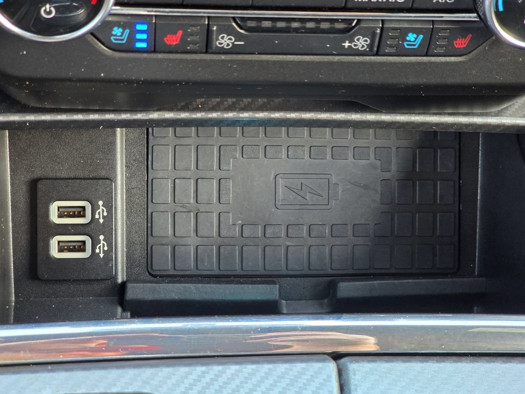 Used 2019 Ford Expedition Limited w/ Equipment Group 303A AWD/4WD image 39