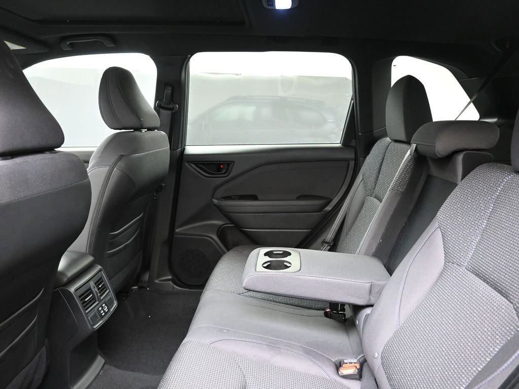 Certified 2025 Subaru Forester Premium image 18