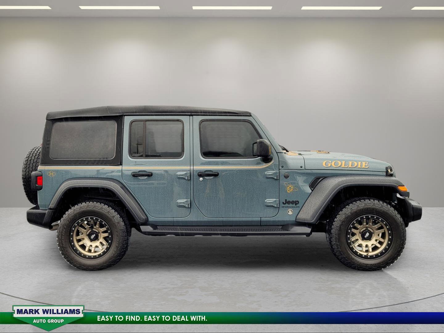 Used 2024 Jeep Wrangler Sport S AWD/4WD image 2