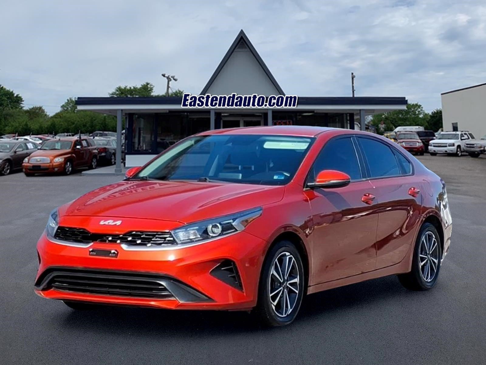 Used 2022 Kia Forte LXS w/ LXS Technology Package FWD image 1