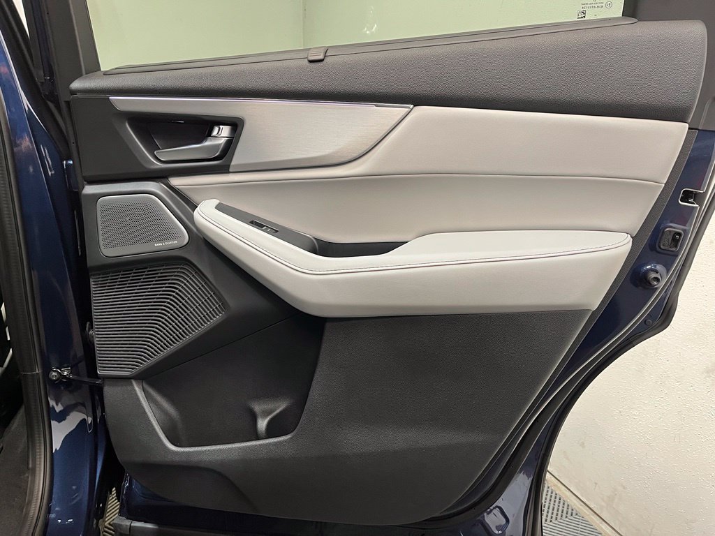 New 2026 Acura MDX w/ Technology Package AWD/4WD image 17