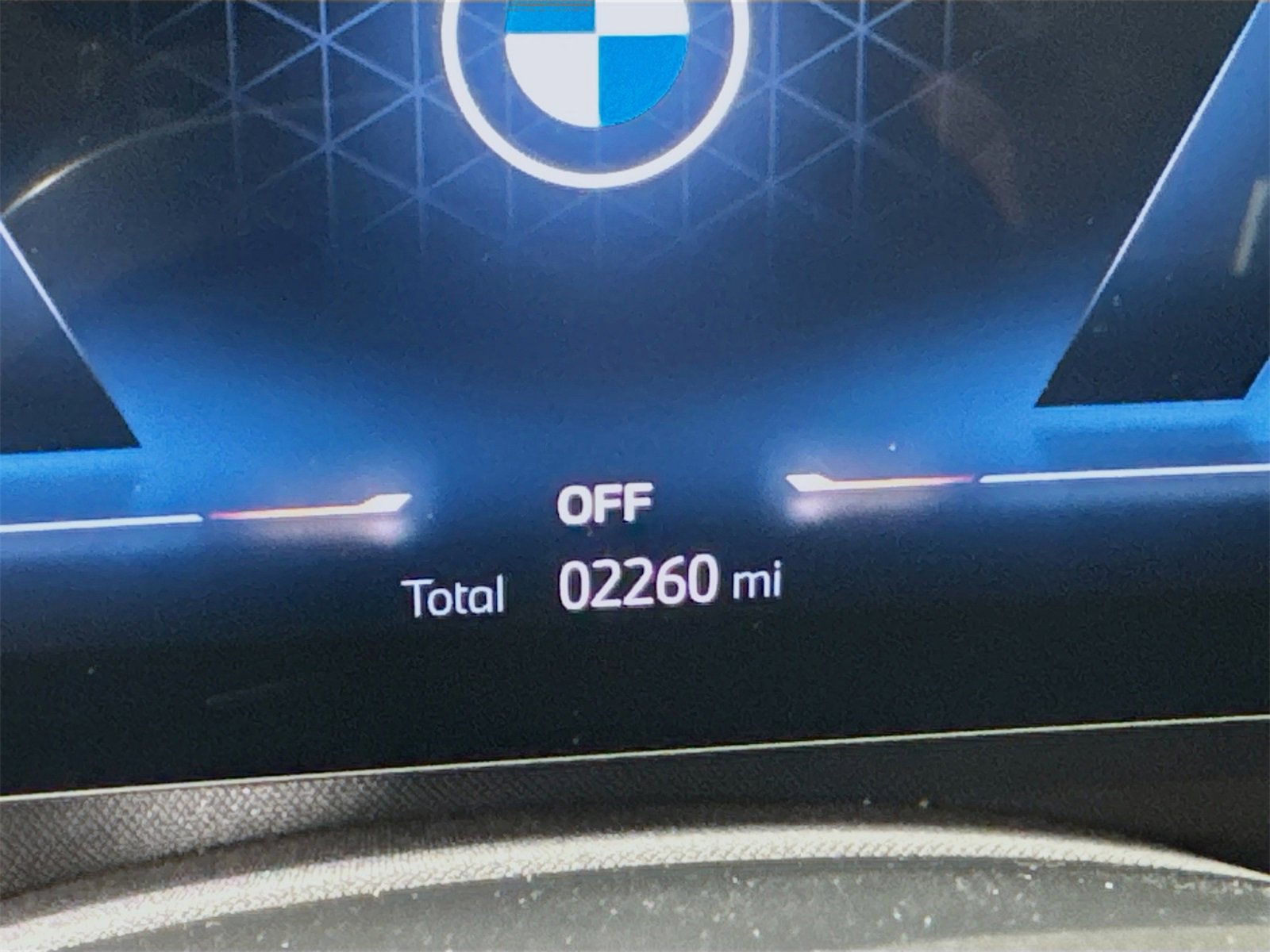 Used 2025 BMW 760i xDrive w/ Executive Package image 12