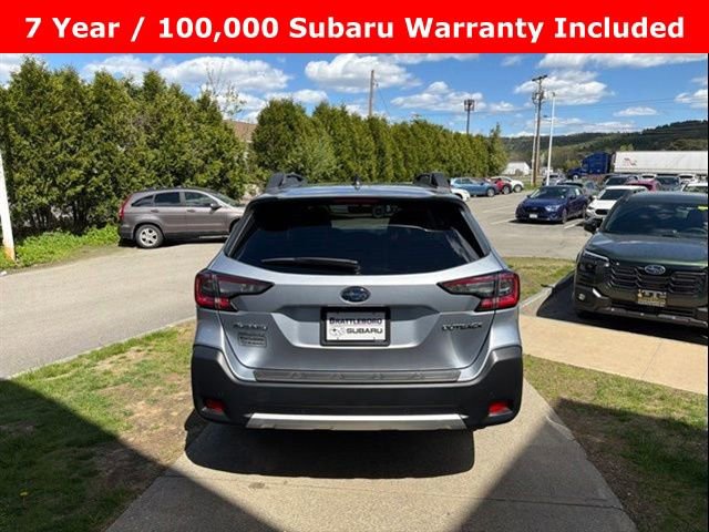 Used 2025 Subaru Outback Limited AWD/4WD image 4