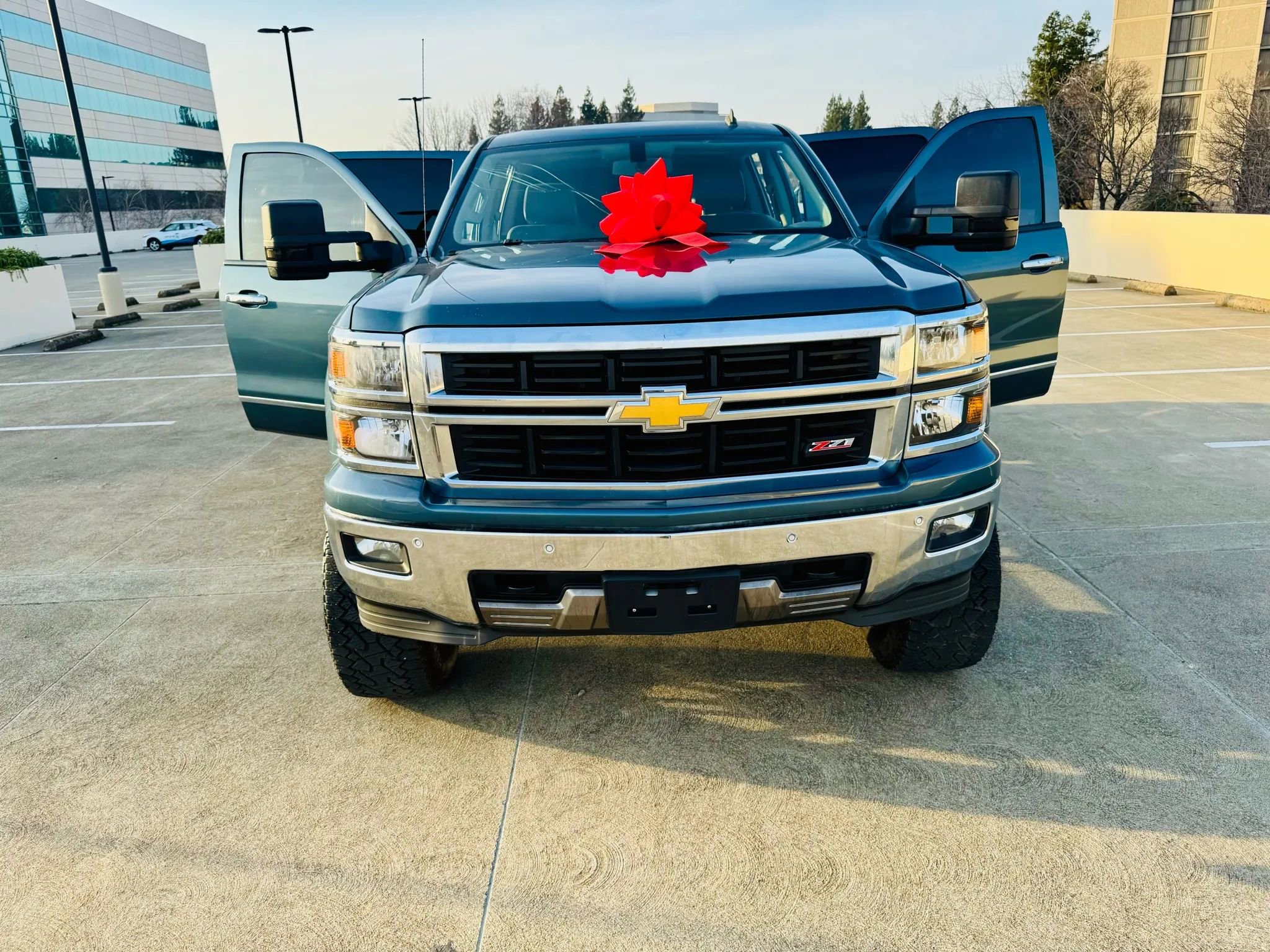Used 2014 Chevrolet Silverado 1500 LTZ image 32