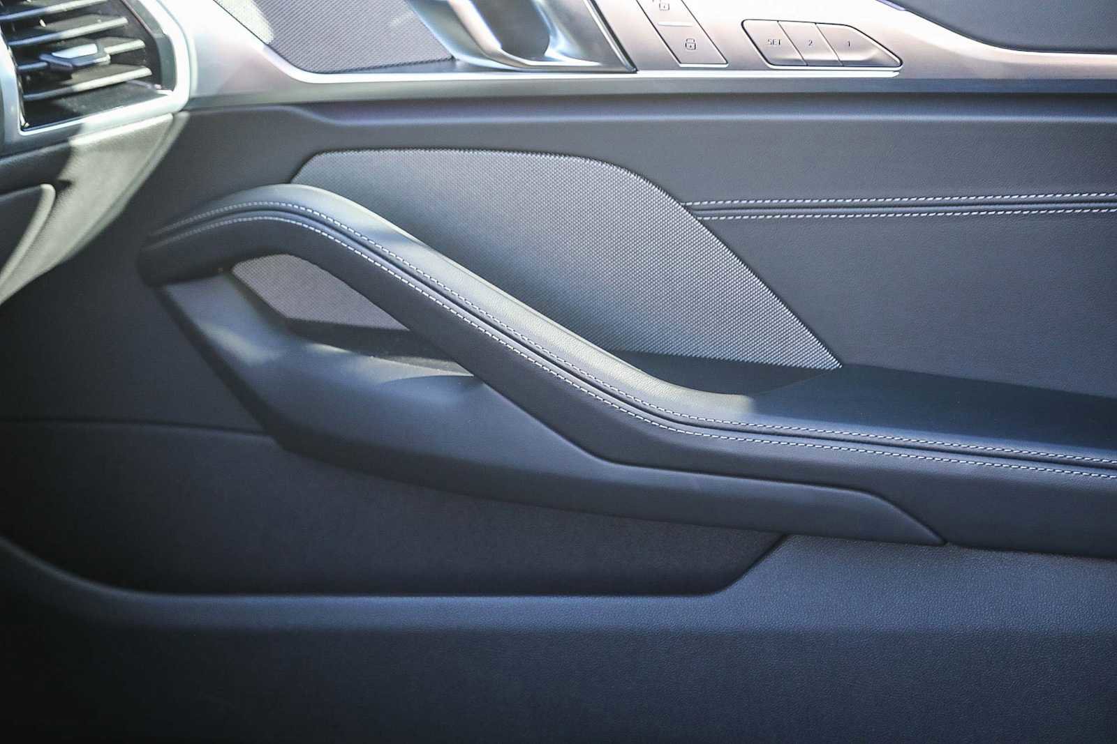 Used 2024 BMW M850i xDrive M850i xDrive w/ M Sport Professional Package image 27