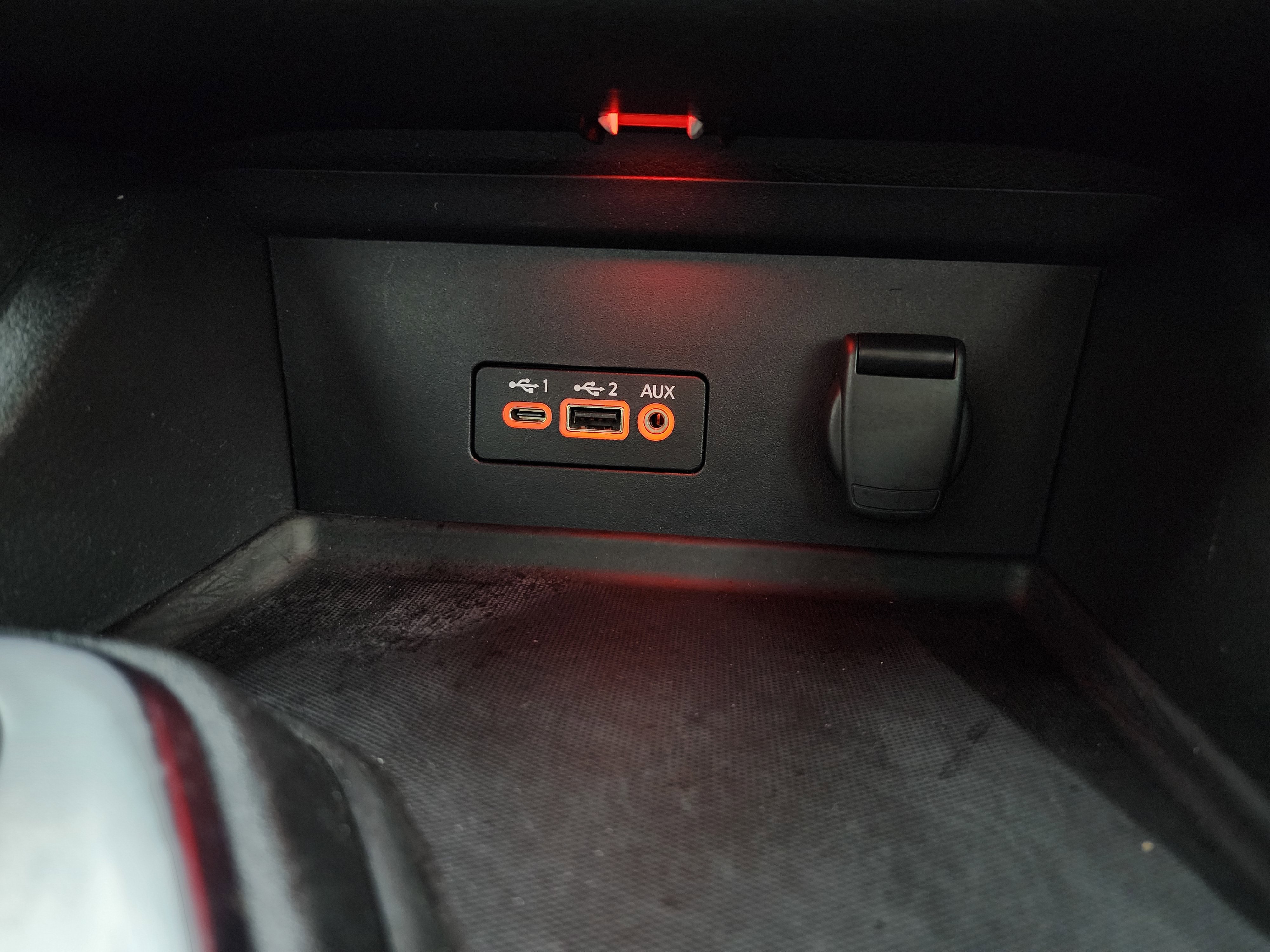 Used 2023 Nissan Sentra SV FWD image 52