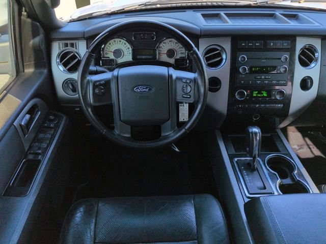 Used 2012 Ford Expedition Limited RWD image 16