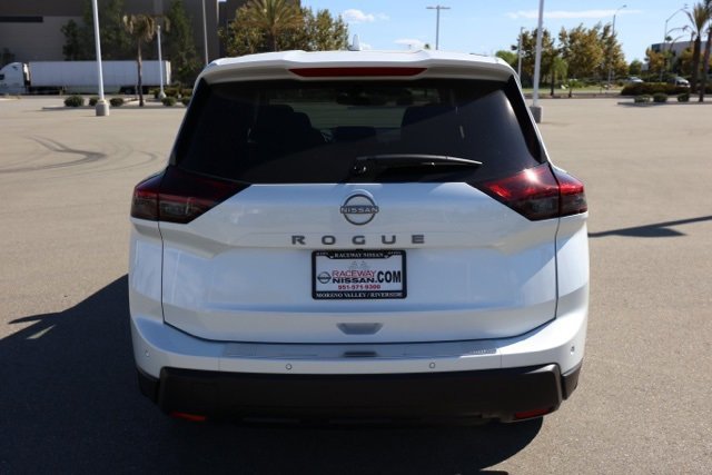 New 2026 Nissan Rogue SV image 5