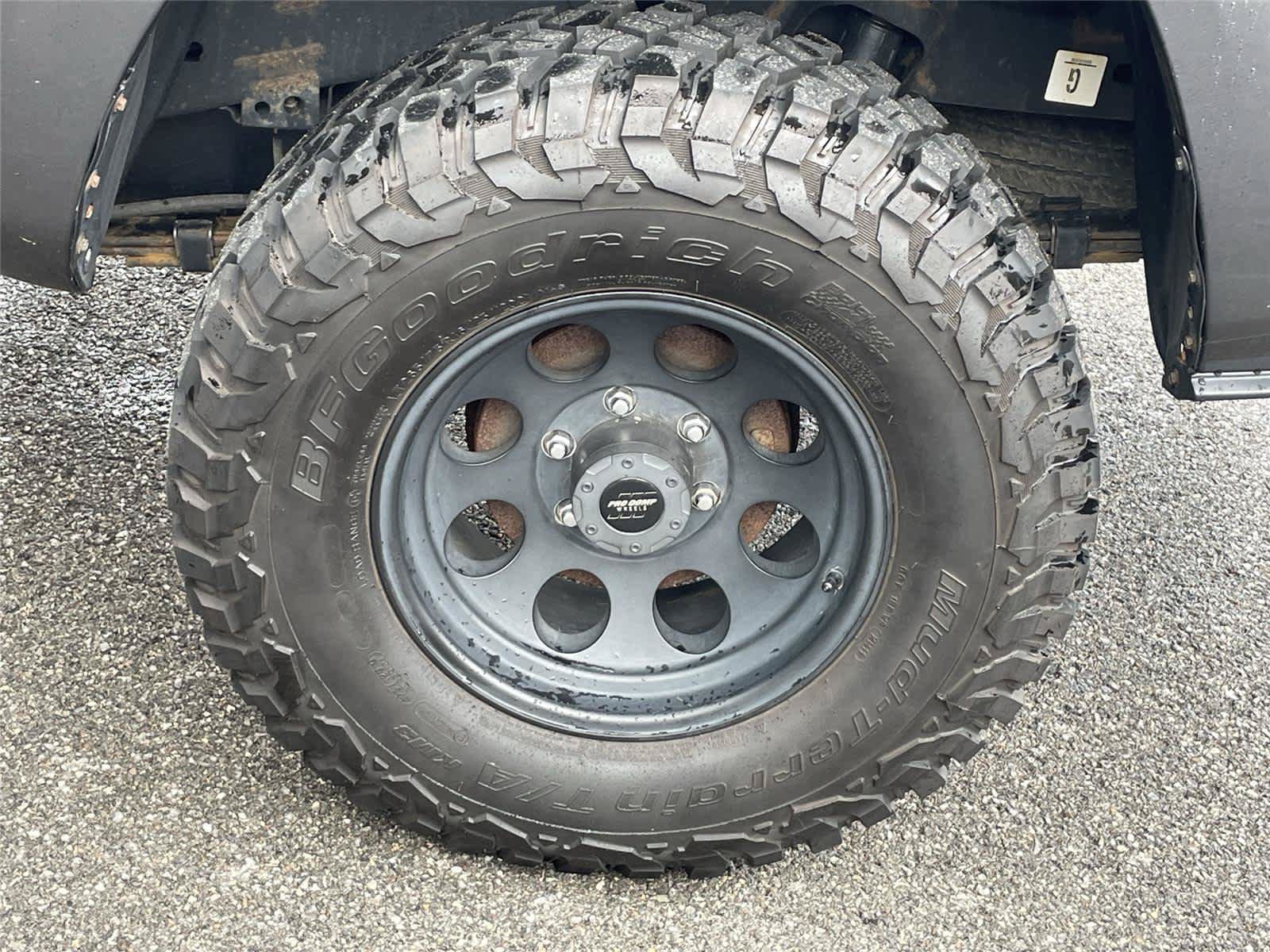Used 2021 Toyota Tacoma SR AWD/4WD image 8