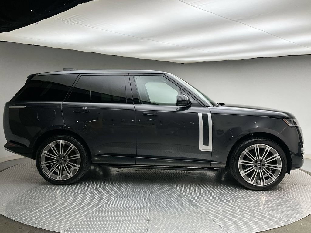 Certified 2025 Land Rover Range Rover Autobiography AWD/4WD image 14