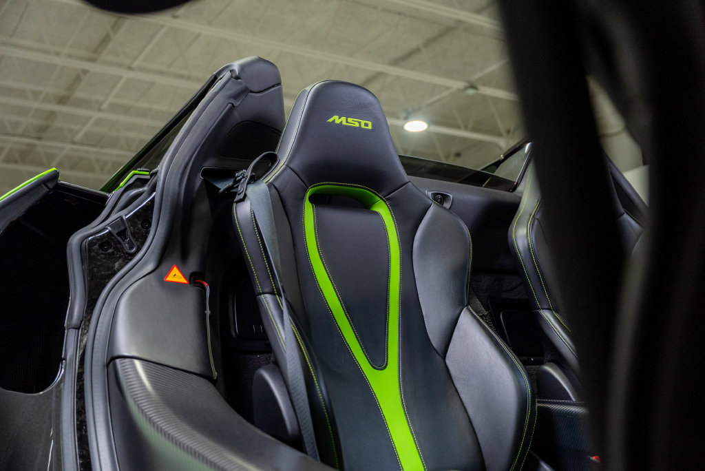 Used 2022 McLaren 765LT RWD image 68