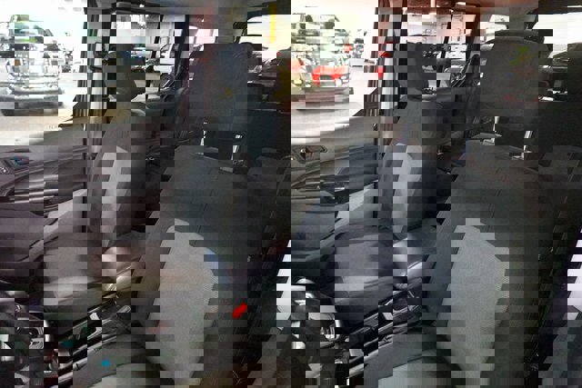 Used 2021 Ford Transit Connect XL image 11