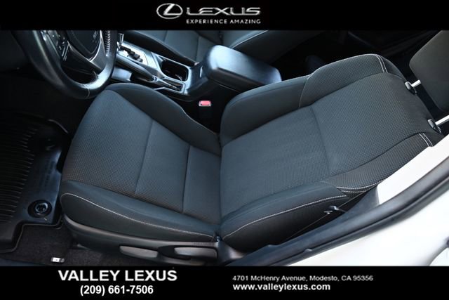 Used 2017 Toyota RAV4 XLE w/ All Weather Liner Package FWD image 11