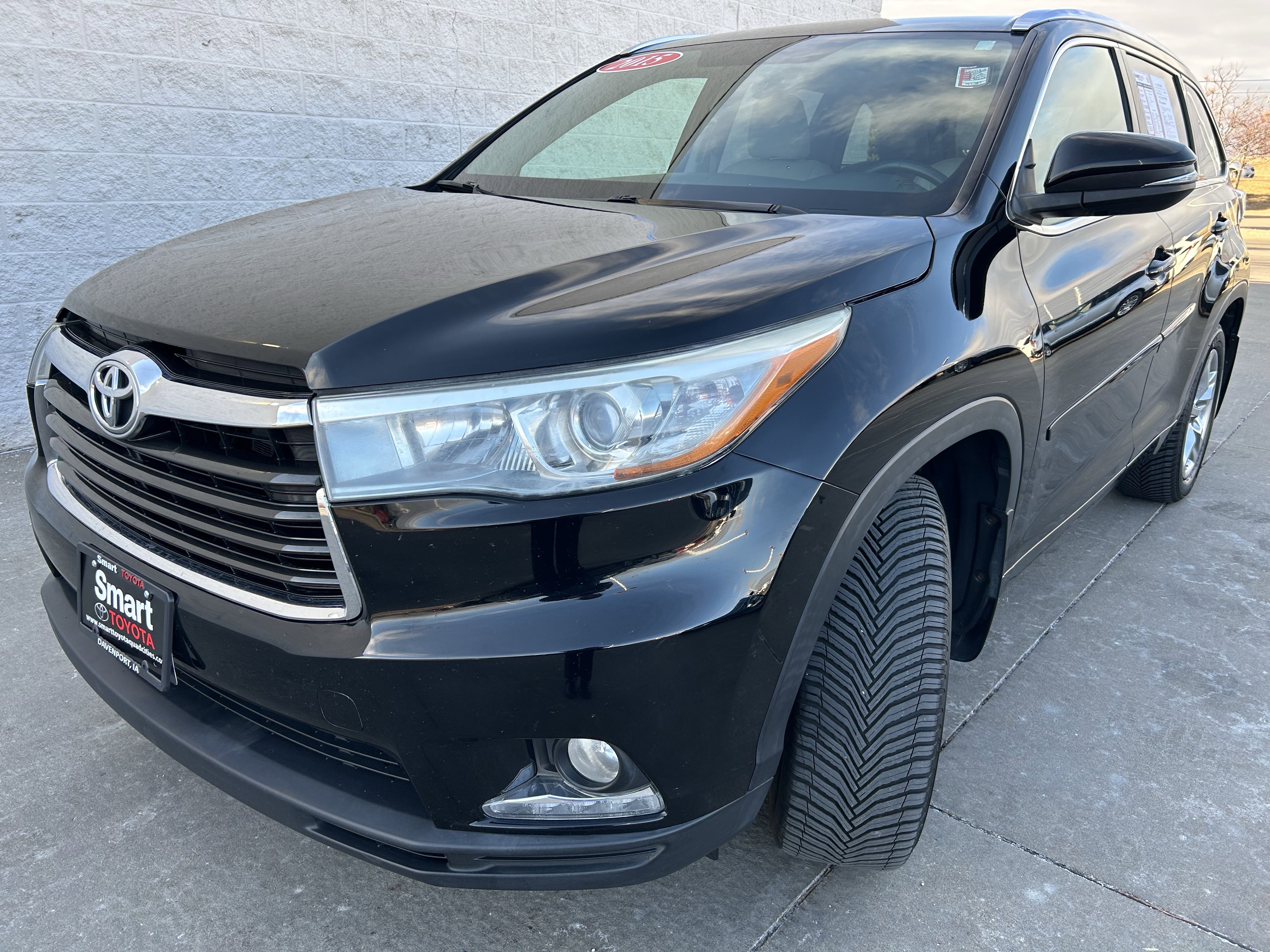 Used 2015 Toyota Highlander Limited image 3