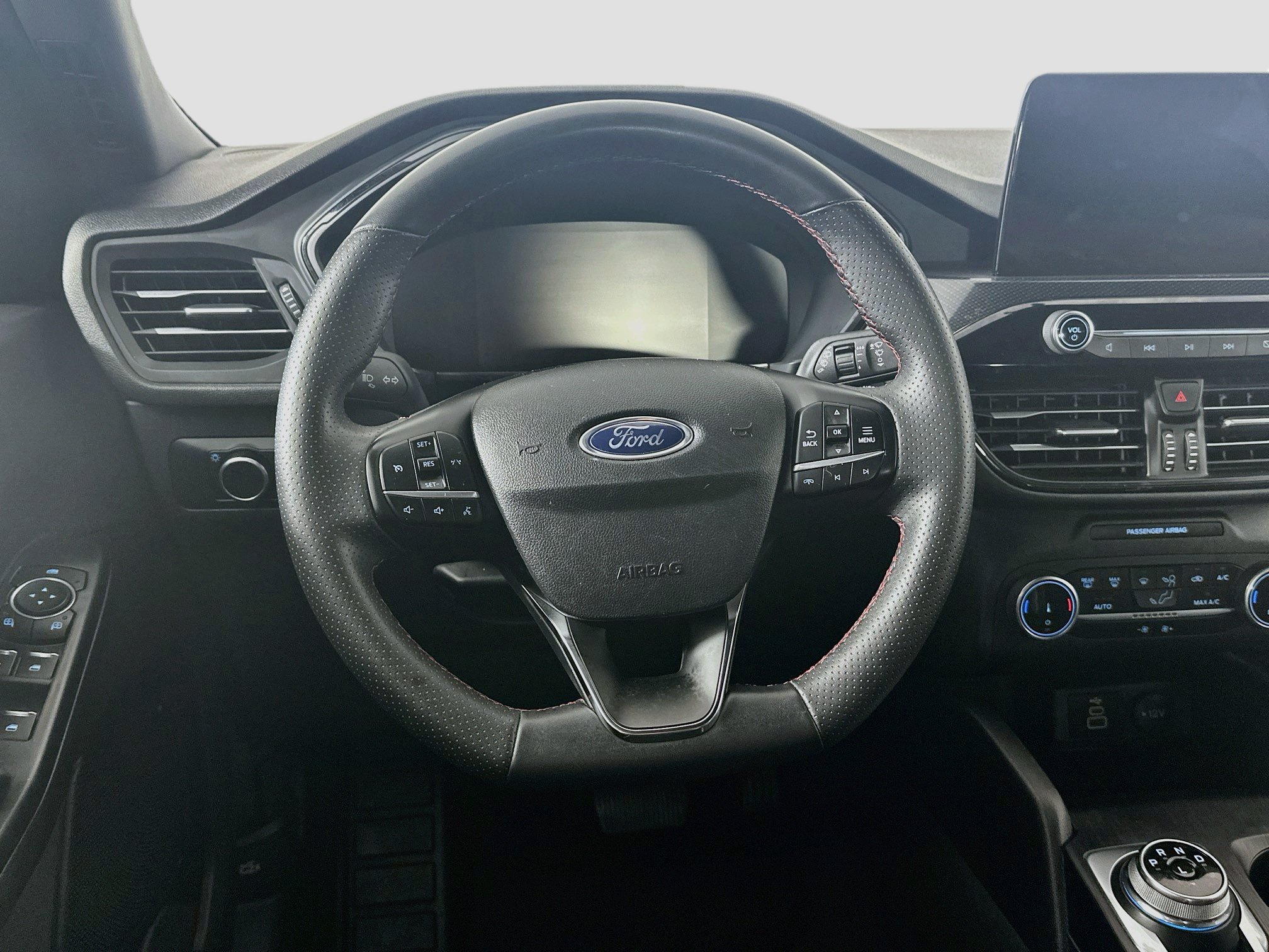 Used 2025 Ford Escape ST-Line FWD image 18