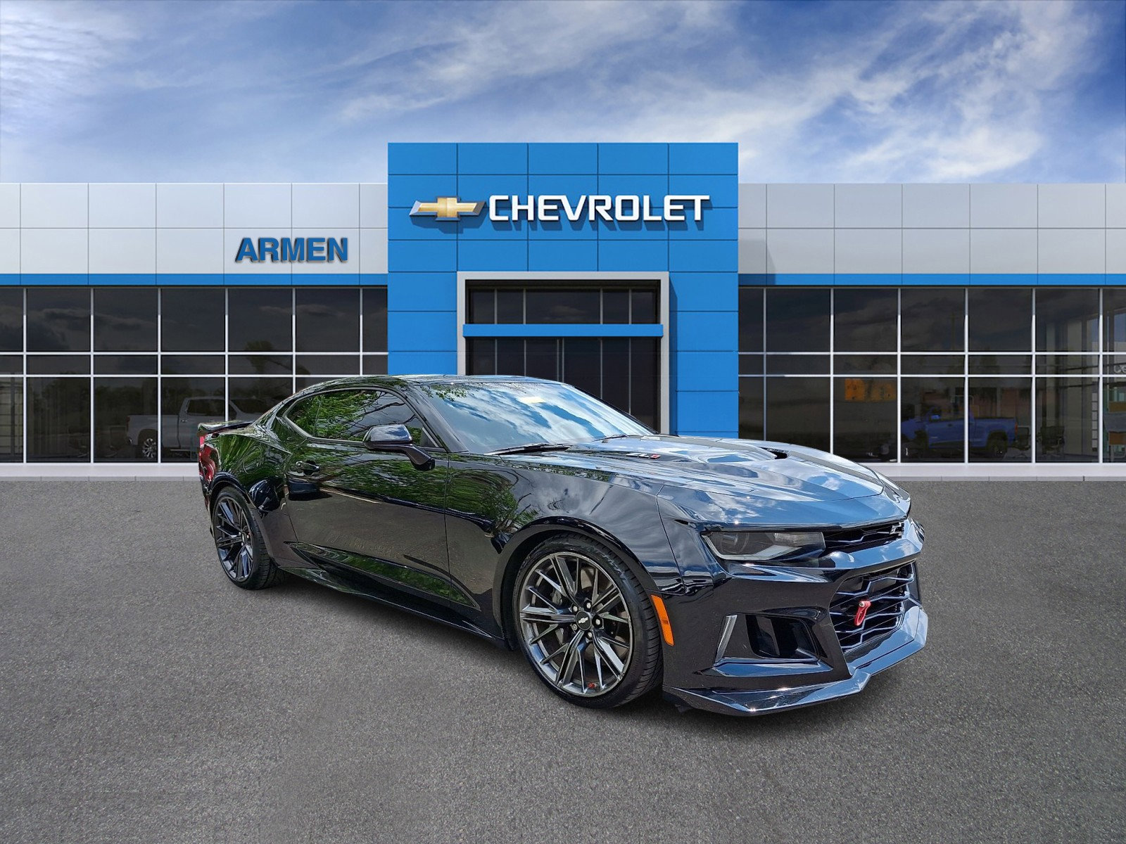 Used 2019 Chevrolet Camaro ZL1 image 4