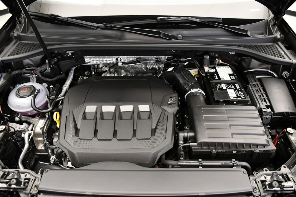 Used 2025 Audi Q3 2.0T Premium w/ Convenience Package image 11