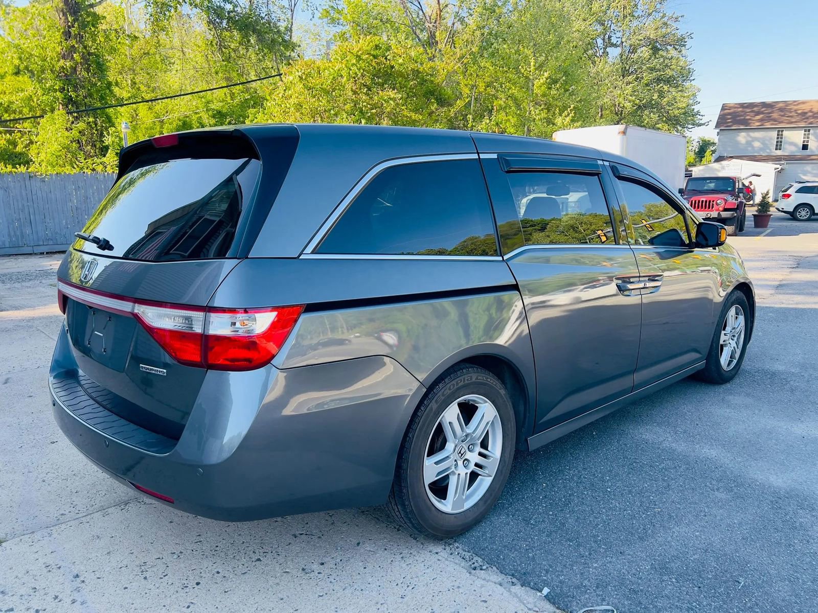 Used 2012 Honda Odyssey Touring image 4