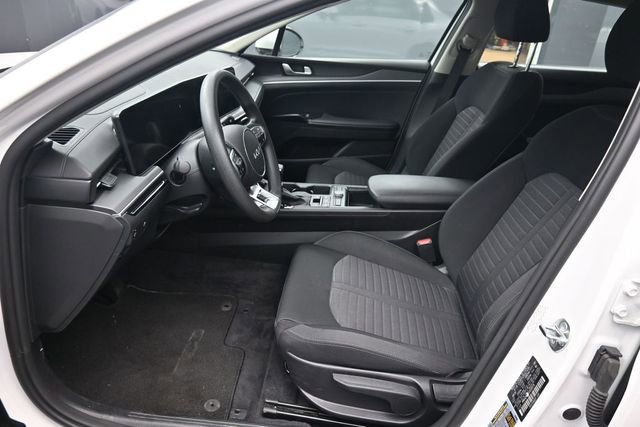 Used 2025 Kia K5 LXS FWD image 19