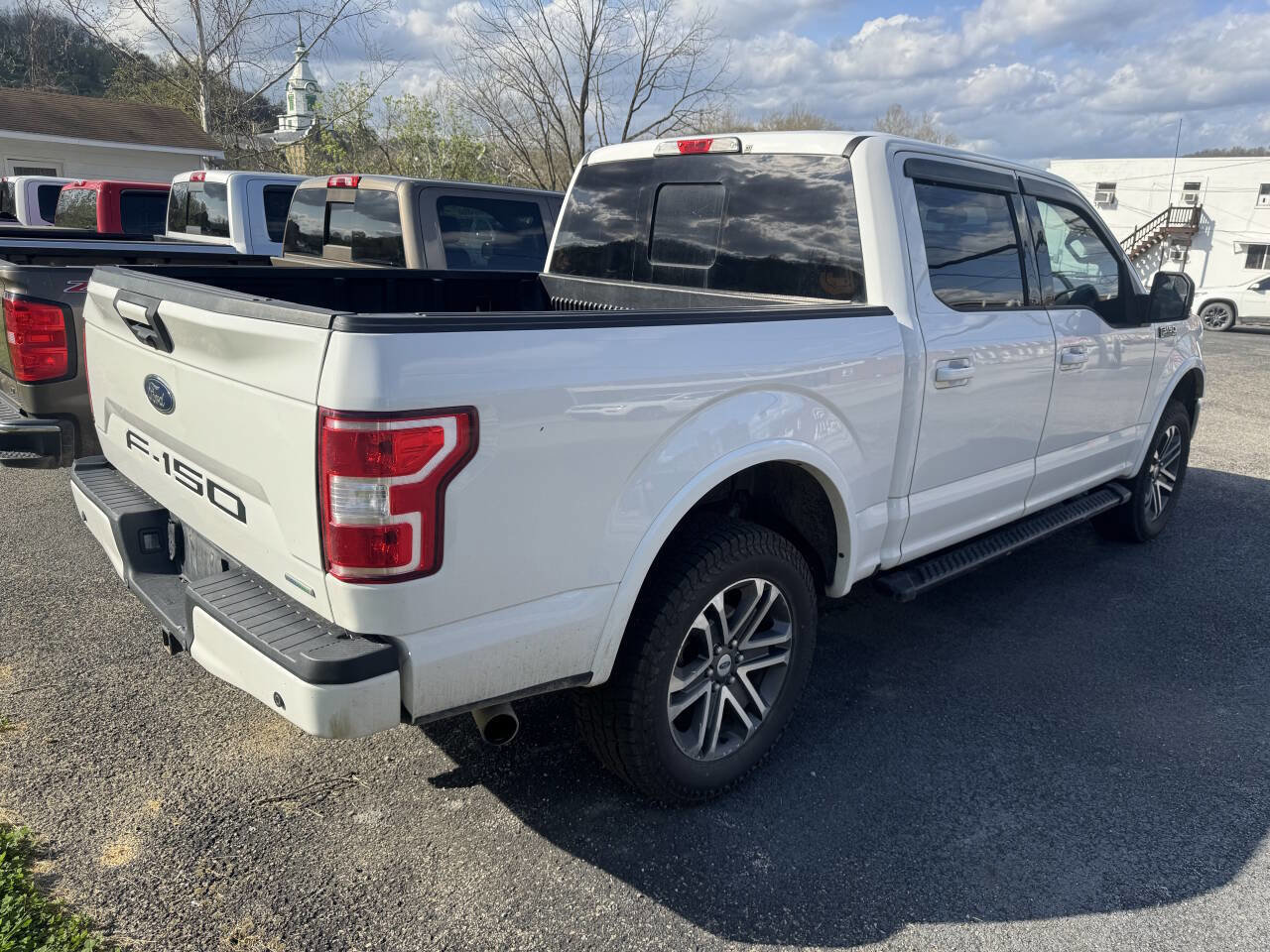 Used 2018 Ford F150 XLT w/ Equipment Group 302A Luxury AWD/4WD image 7