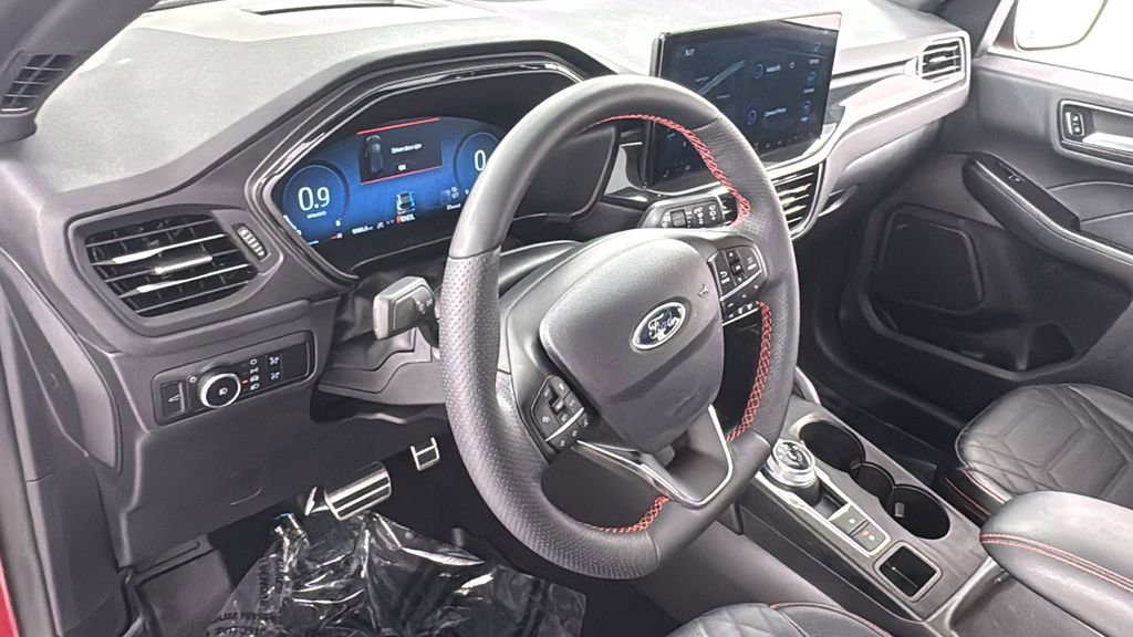 Used 2024 Ford Escape ST-Line Elite w/ Premium Technology Package image 36