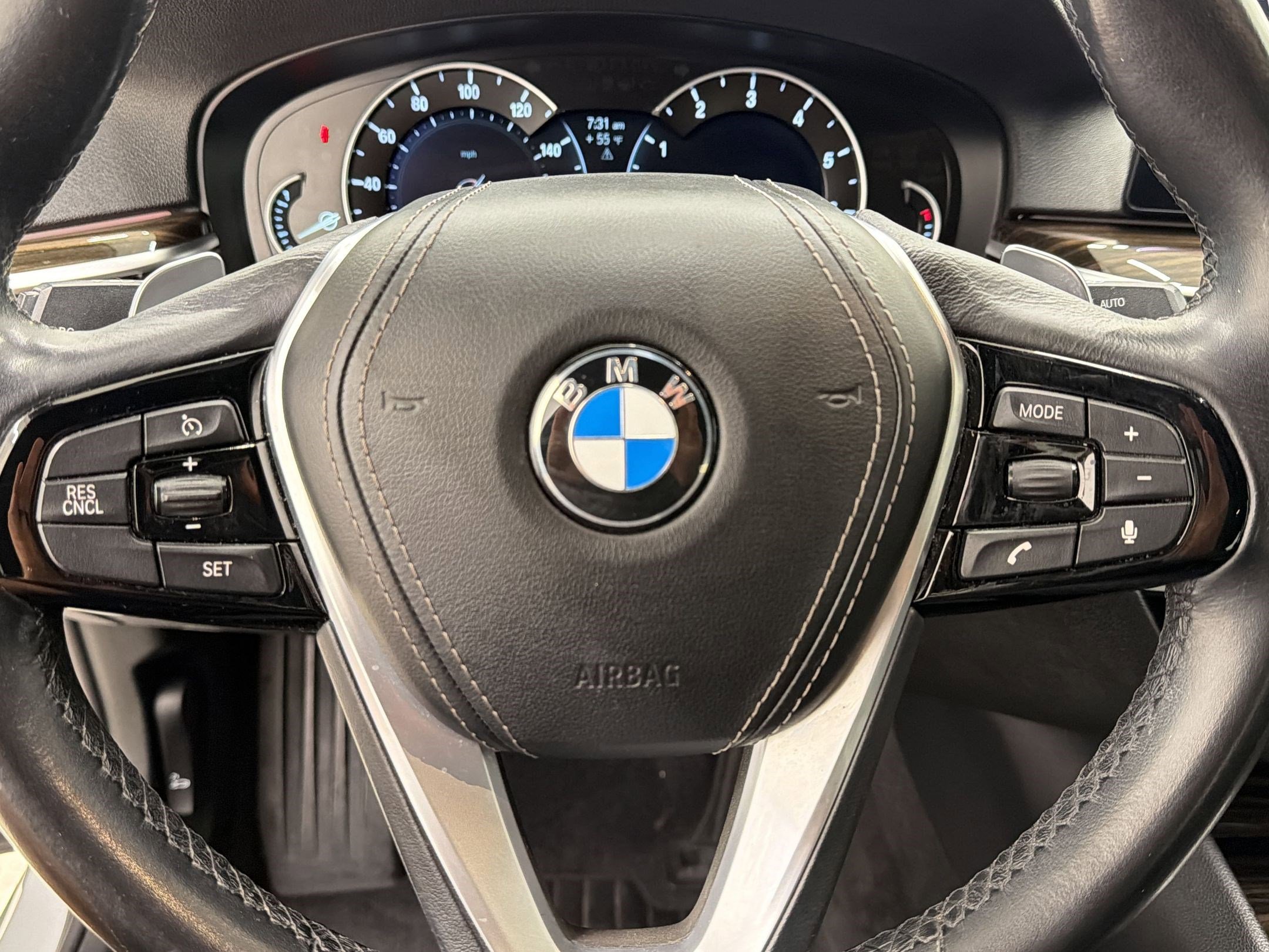 Used 2019 BMW 530i w/ Convenience Package image 16