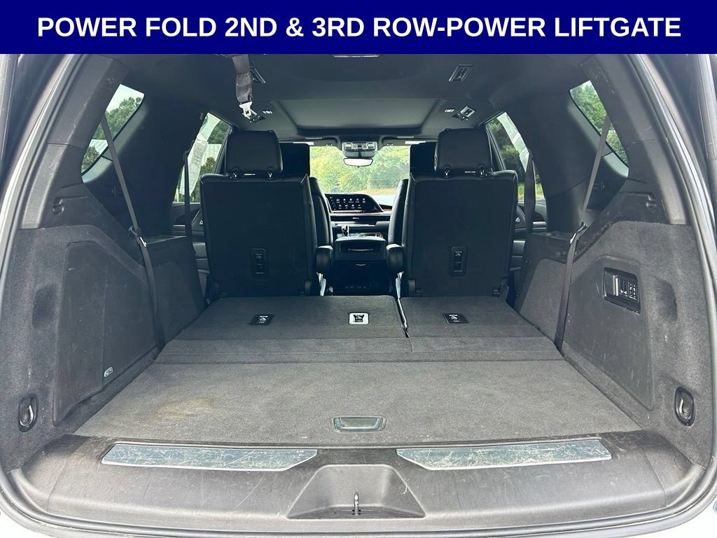 Used 2021 Cadillac Escalade Premium Luxury w/ Driver Assist Tech Package AWD/4WD image 23