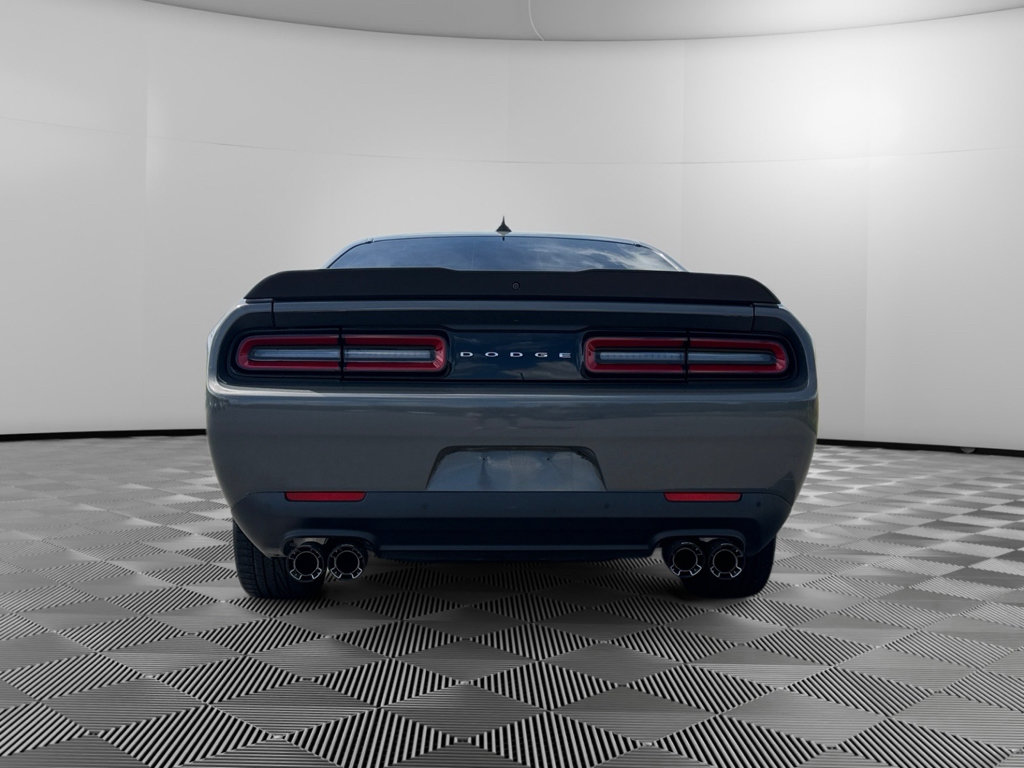 Used 2018 Dodge Challenger R/T Scat Pack RWD image 7