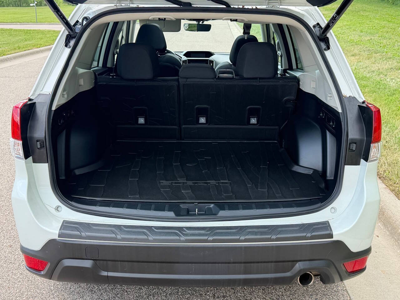 Used 2022 Subaru Forester Premium w/ Popular Package #1 AWD/4WD image 5