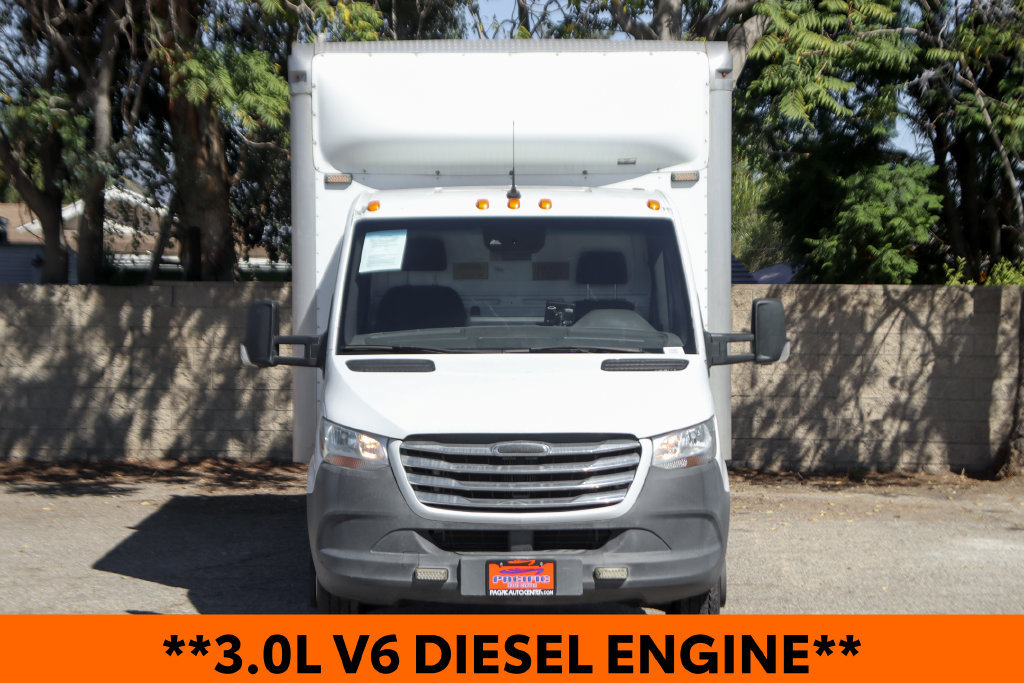 Used 2019 Freightliner Sprinter 3500 RWD image 3